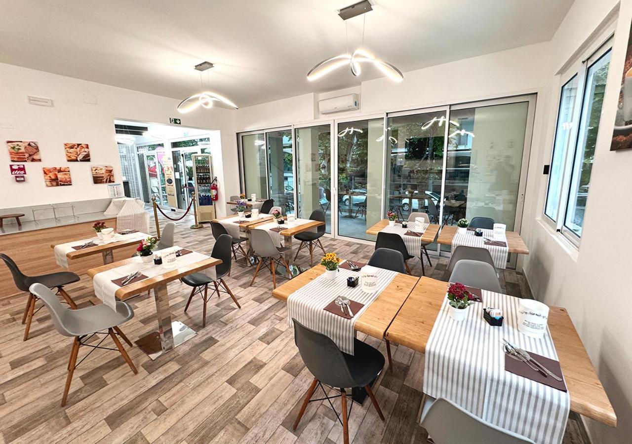 Chiama Hotel 里米尼 外观 照片
